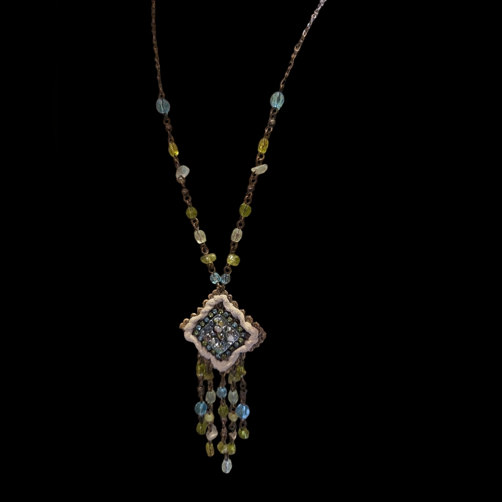 Elegant Beaded Necklace with Torquoise And Green Crystal, Beads And Rock Accents